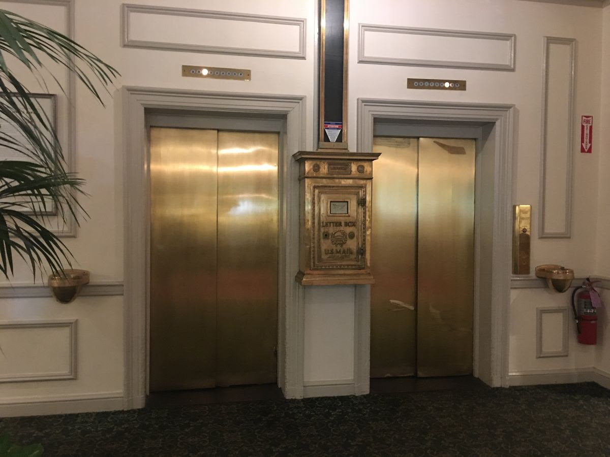 haunted mansion elevator